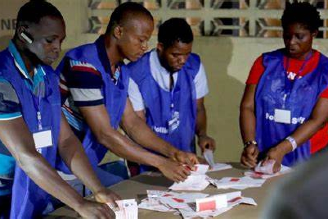Les résultats officiels du 1er tour des élections générales au Liberia attendus ce mardi